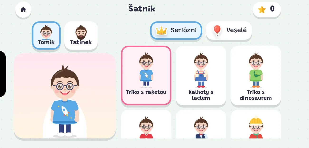 Šatník s oblečením pro kluka